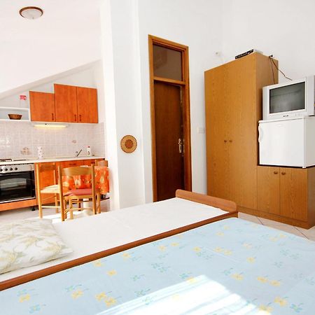 Apartments By The Sea Sevid, Trogir - 9468 외부 사진